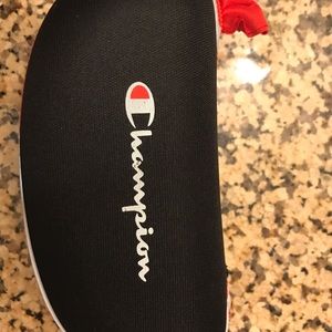 Champion sunglasses / glasses case